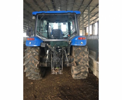 A vendre tracteur New Holland 77ch